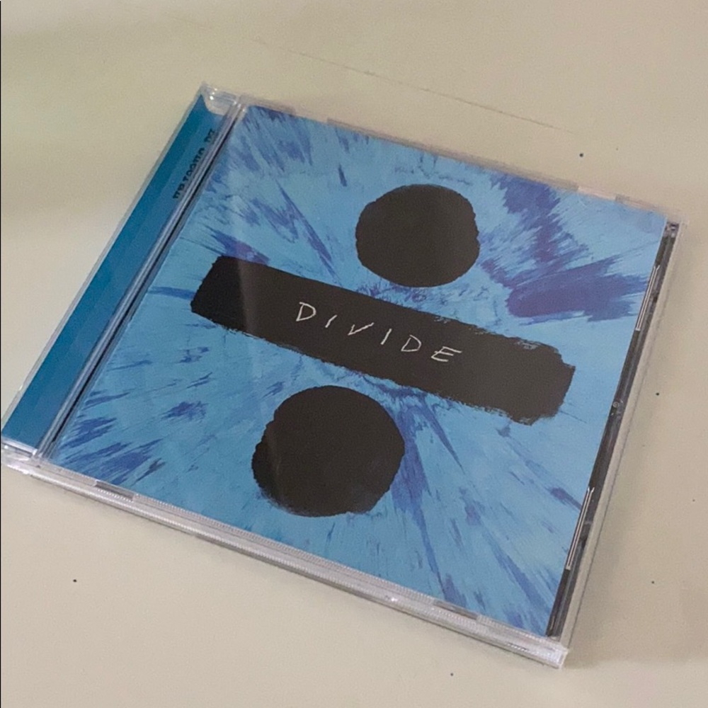 Divide by Ed Sheeran (CD)